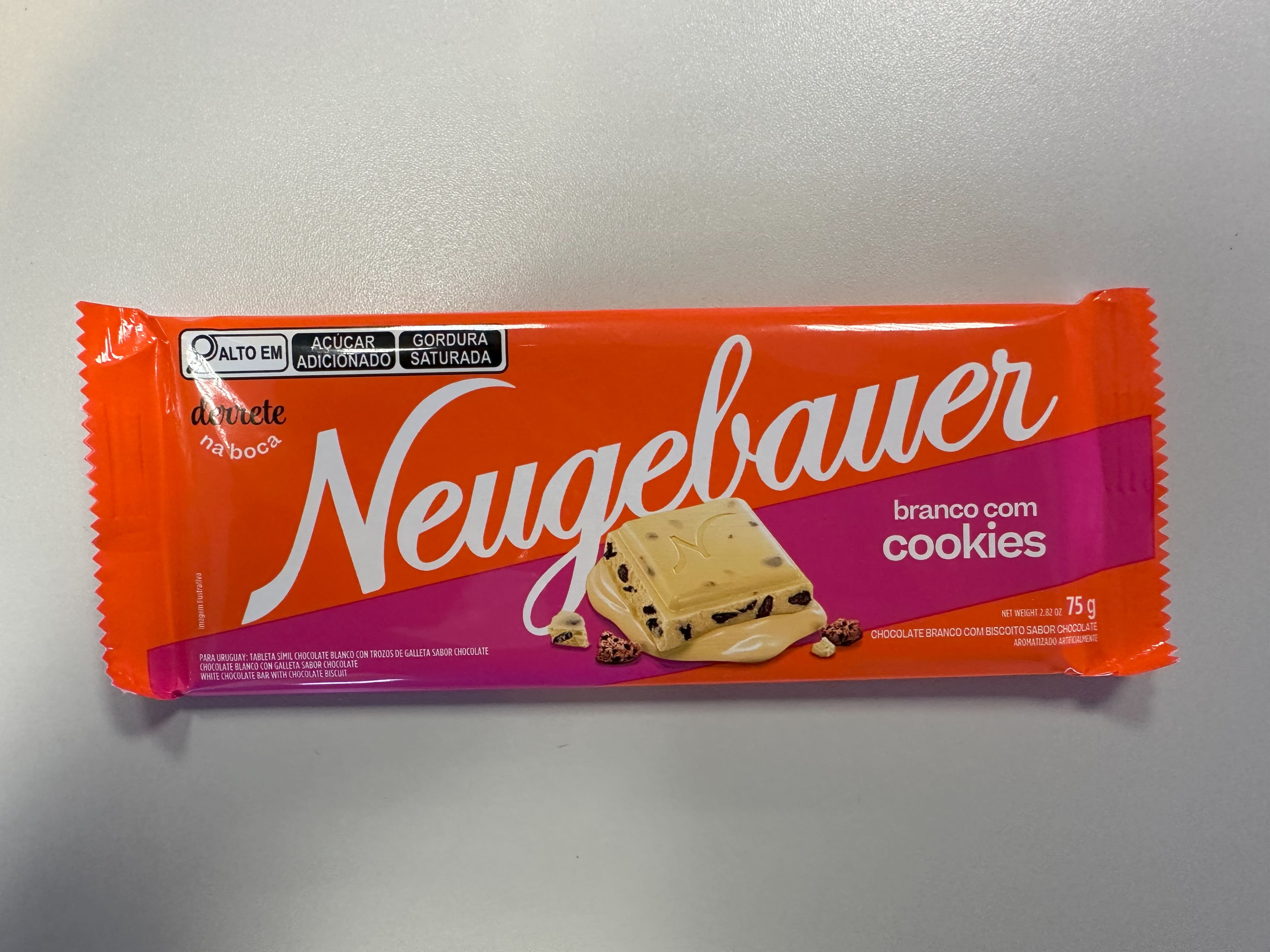 Barra de Chocolate Branco com Cookies Neugebauer 75g Crocante