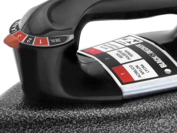 Ferro de Passar a Seco Black&Decker VFA Eco